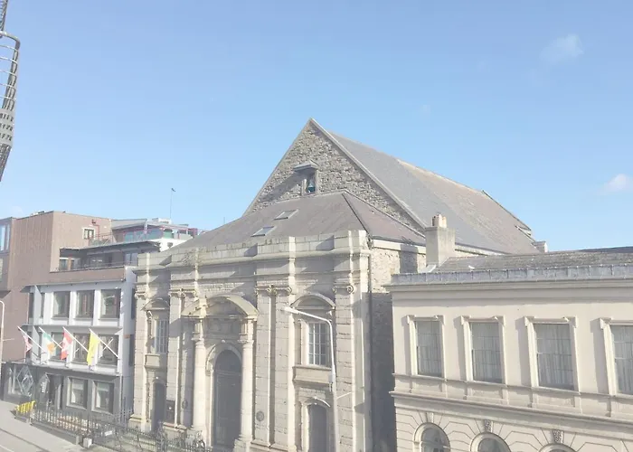 Cozy Next To Castle Dublin