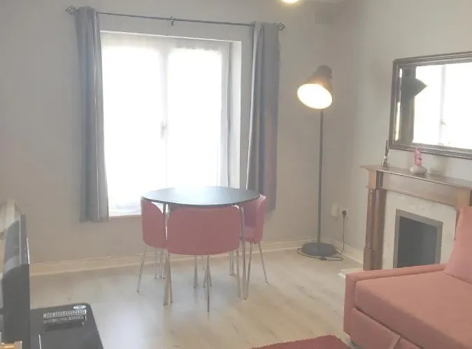 아파트 Cozy Next To Castle