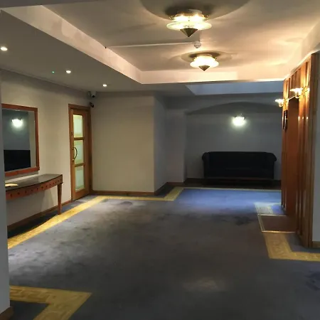 Cozy Next To Castle Dublin